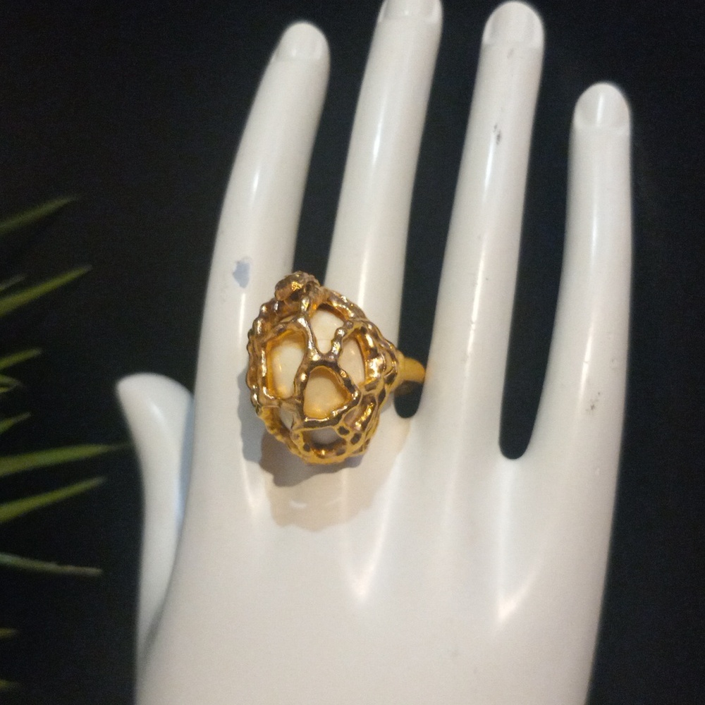 Trifari ring - Picture 7 of 12